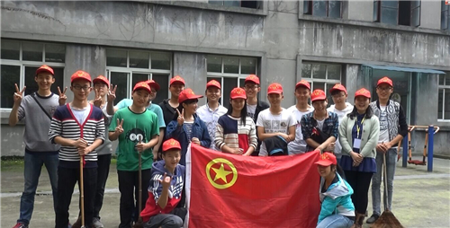 九九重阳送温情 ，传尊老敬老好风尚