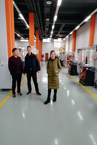 1542954489617201.jpg 2.jpg