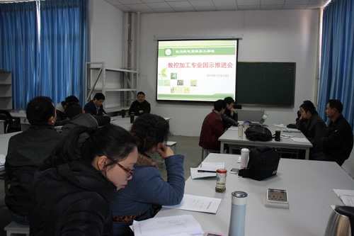 快马加鞭建国示