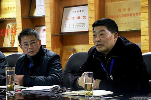 我院电气自动化设备安装与维修中职示范专业建设项目顺利接受省教育厅专家组中期验收