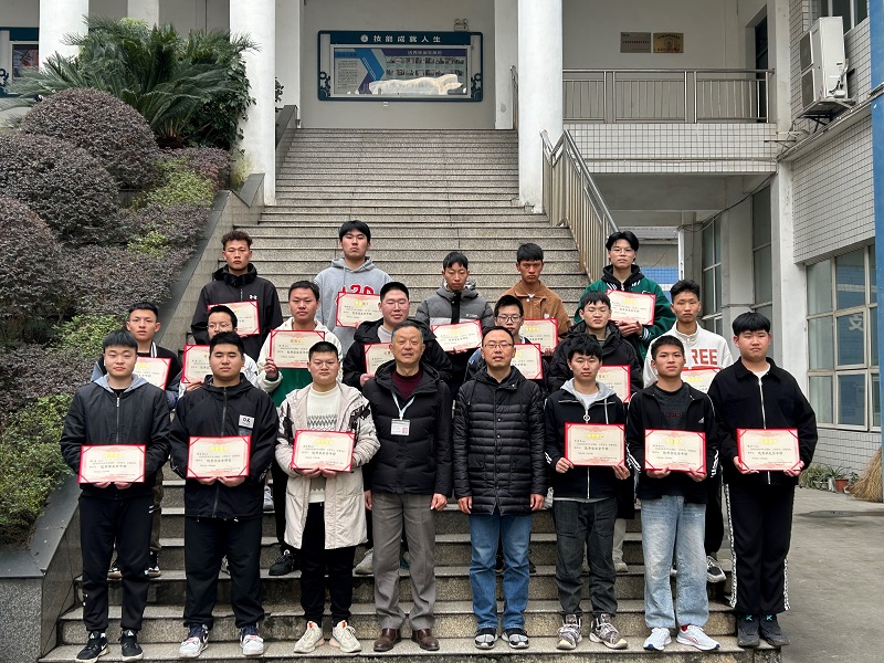 机电工程系举行2022年度学生会先进表彰仪式