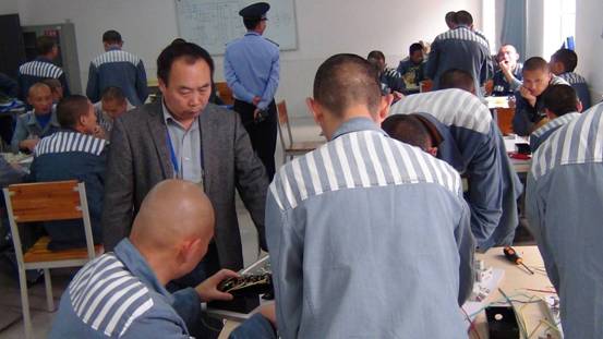 张粤为四川省崇州监狱培训