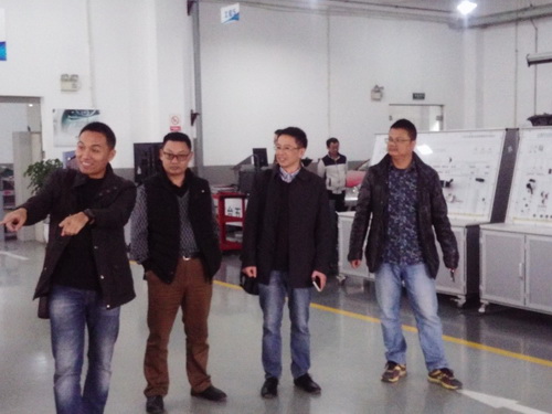 深入调研 建立合作