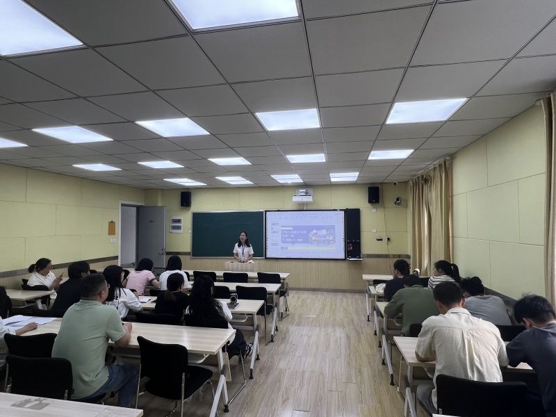 严守八项规定精神，筑牢师德师风根基