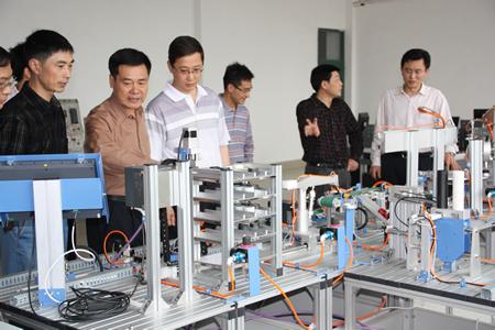 1451888038526964.jpg 20100506.JPG