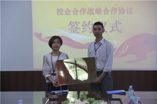 1526614173706665.jpg IMG_0700.JPG