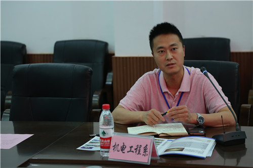 1558957902241577.jpg 6Y9A4692.JPG