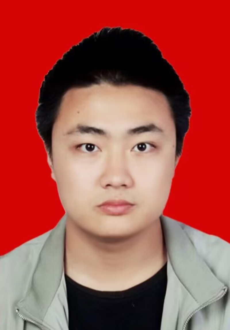 李林